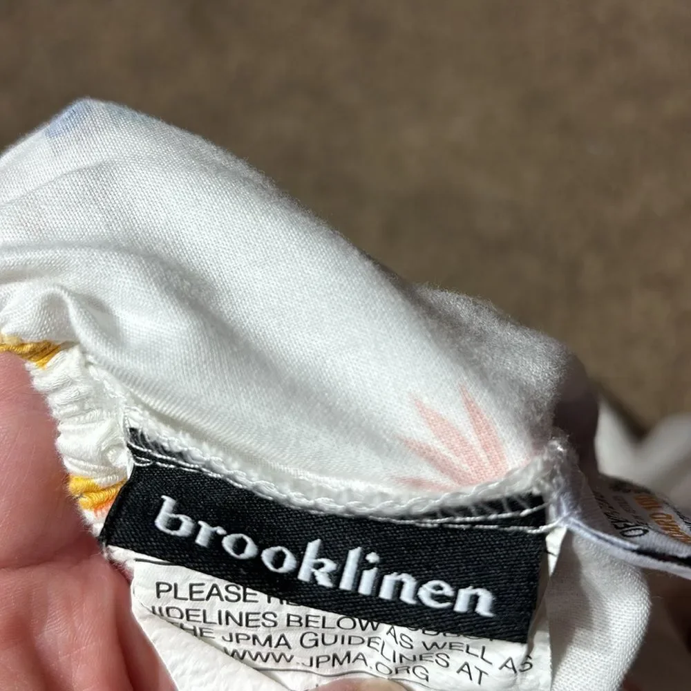 Brooklinen baby crib